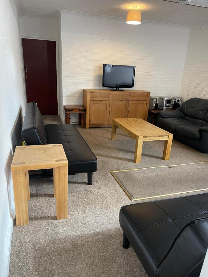 Spacious, Sleeps 17, 3 Bathrooms, Parking, Mansfield Exterior foto