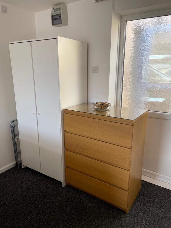 Spacious, Sleeps 17, 3 Bathrooms, Parking, Mansfield Exterior foto